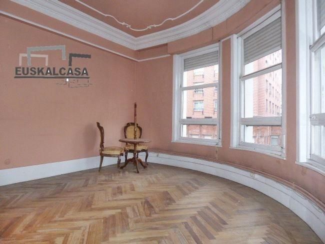 Bedroom of Flat for sale in Bilbao   with Heating