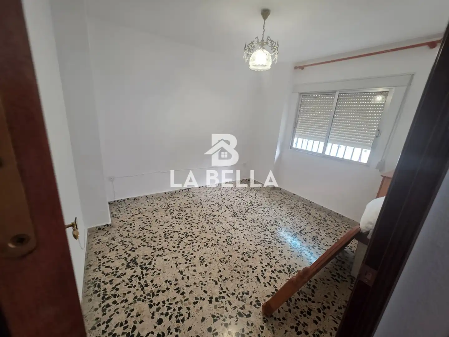 Piso en venta en Sevilla con Aire acondicionado, Amueblado y Balcón