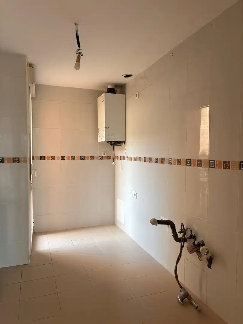 Baño de Piso en venta en Fuentes de Ebro con Trastero