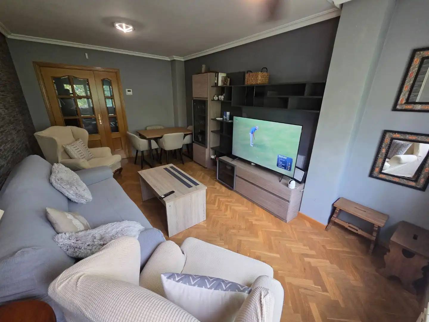 Living room of Flat for sale in Coslada  with Air Conditioner, Heating and Parquet flooring