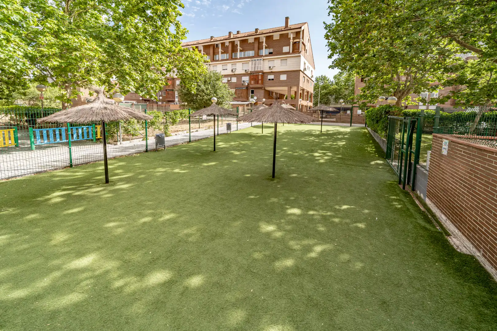 Garden of Flat for sale in Torrejón de Ardoz  with Air Conditioner, Heating and Parquet flooring