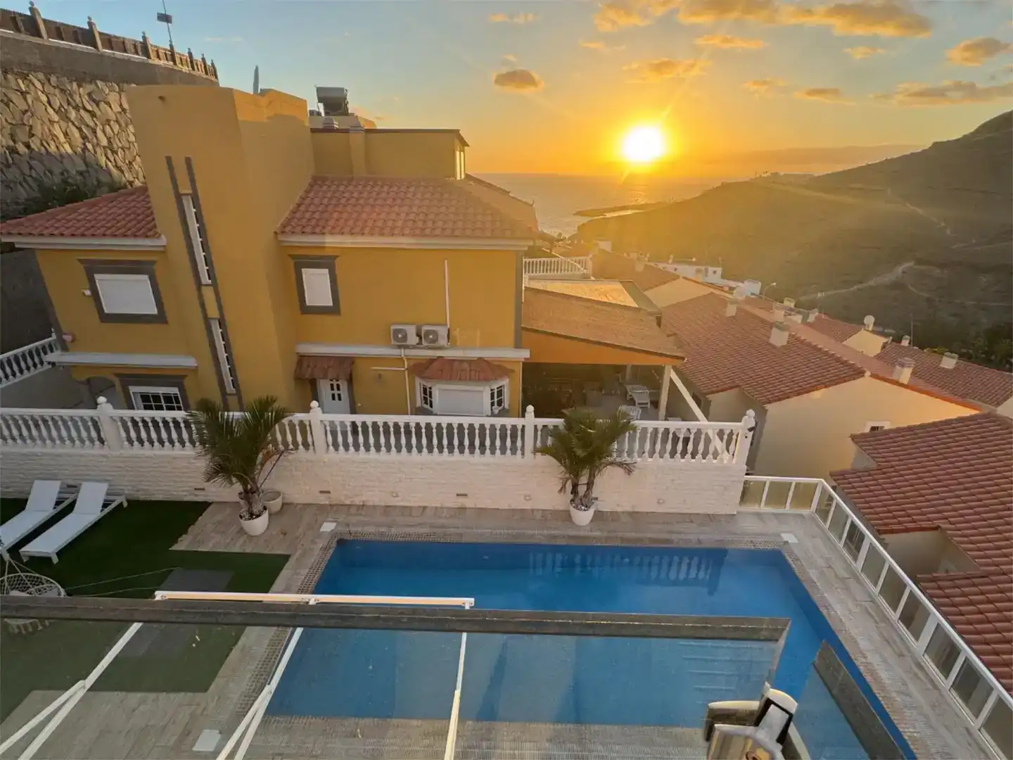 Piscina de Casa adosada en venda en Mogán amb Aire condicionat, Piscina i Balcó