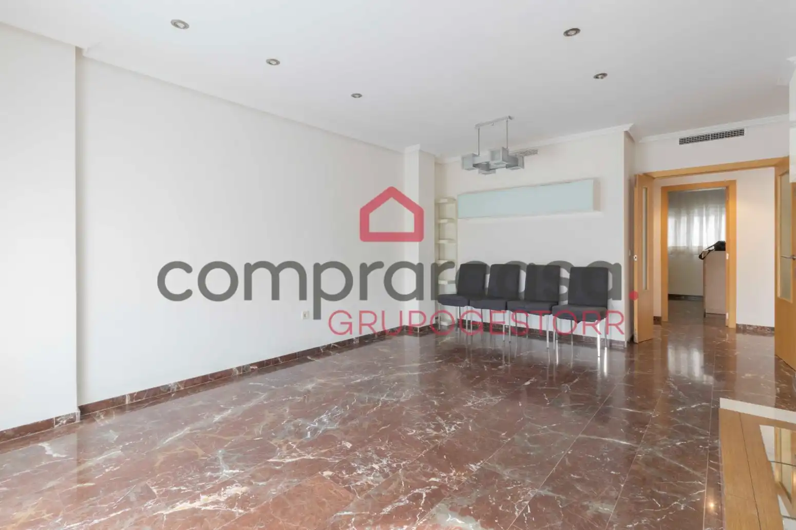 Sala d'estar de Pis de lloguer en Torrent amb Aire condicionat, Calefacció i Moblat