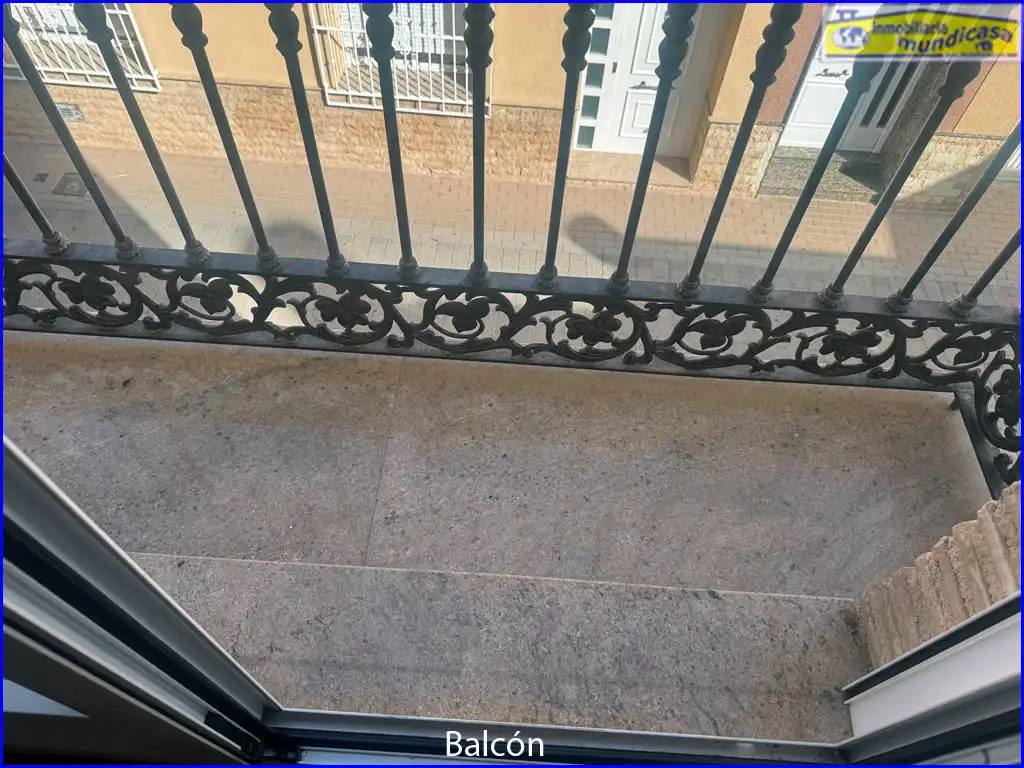 Casa a schiera con terrazza in vendita a Calle Zarandona, imagen 4