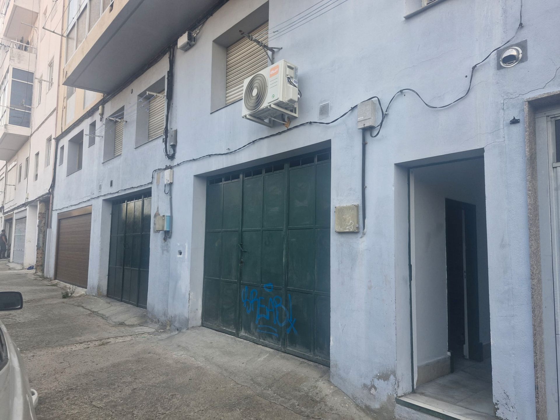 Exterior view of Study for sale in Ourense Capital   with Air Conditioner, Furnished and Oven