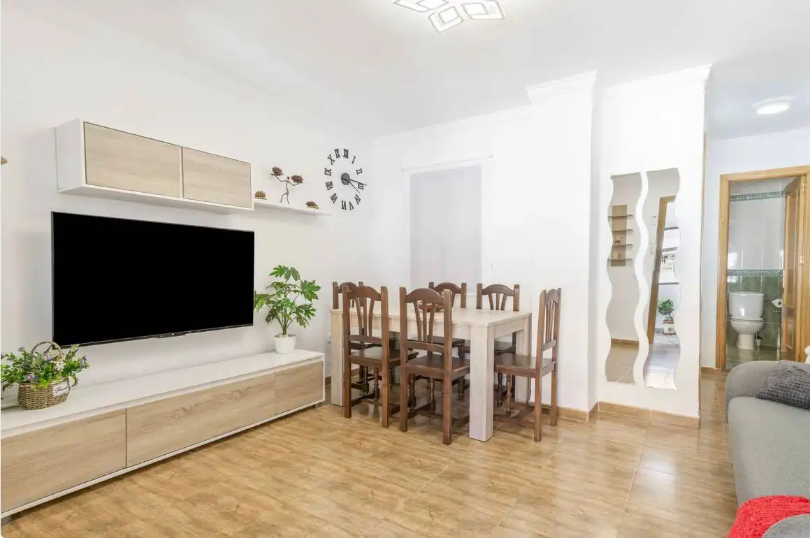 Dining room of Flat for rent in Ronda  with Furnished