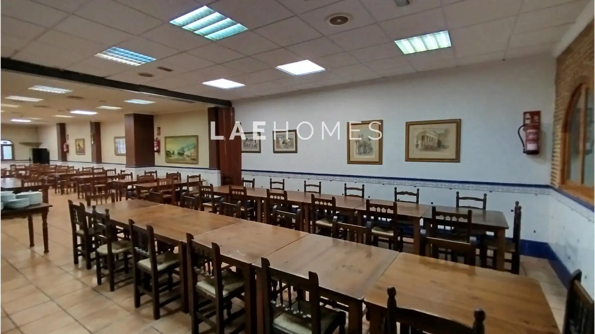 Menjador de Local en venda en Alicante / Alacant