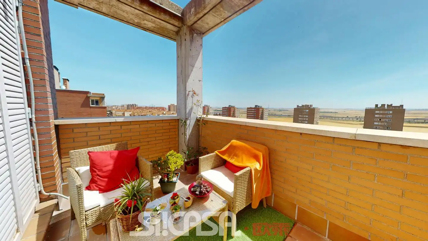 Terraza de Ático en venta en Parla con Aire acondicionado, Calefacción y Terraza
