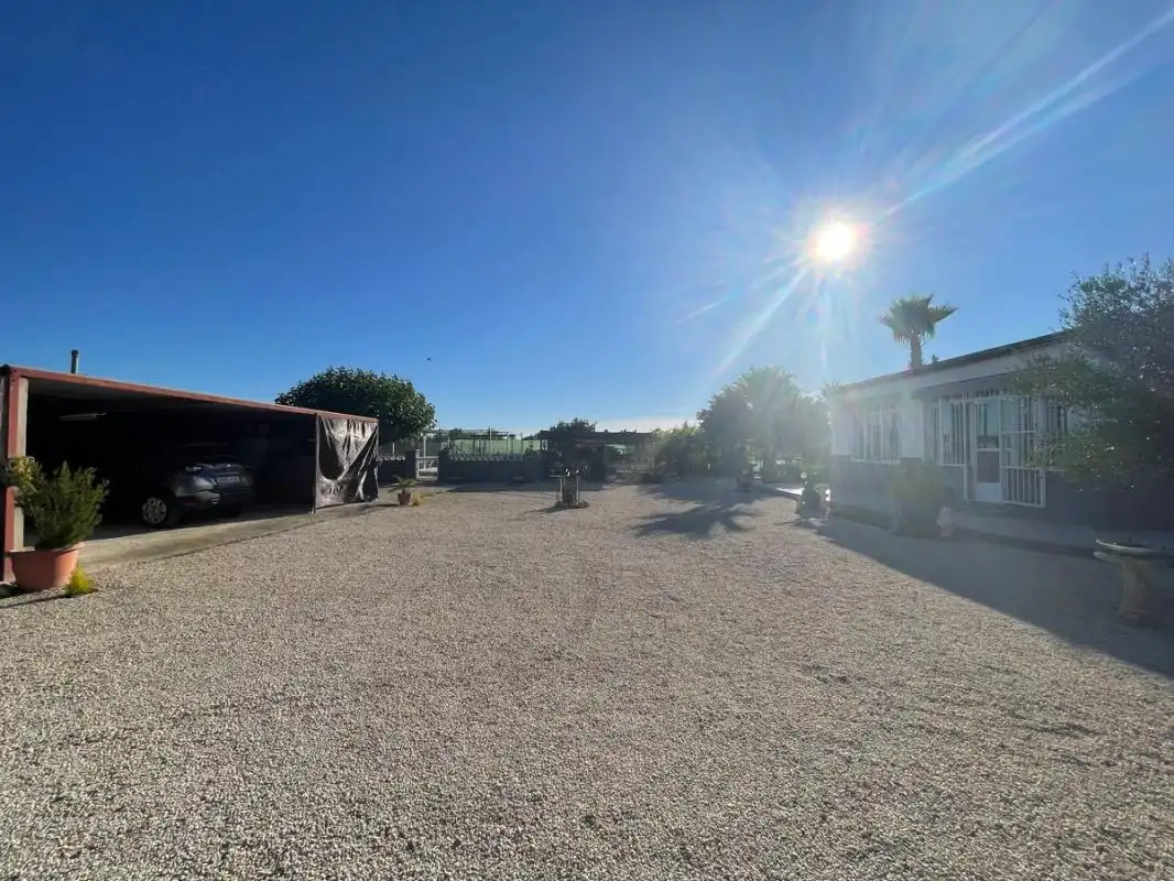 Country homes for sale in Partida Hoya, La Foia - Daimés - Asprella