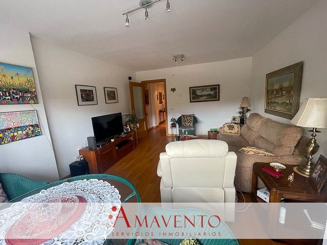 Living room of Flat for sale in Paracuellos de Jarama  with Heating and Storage room