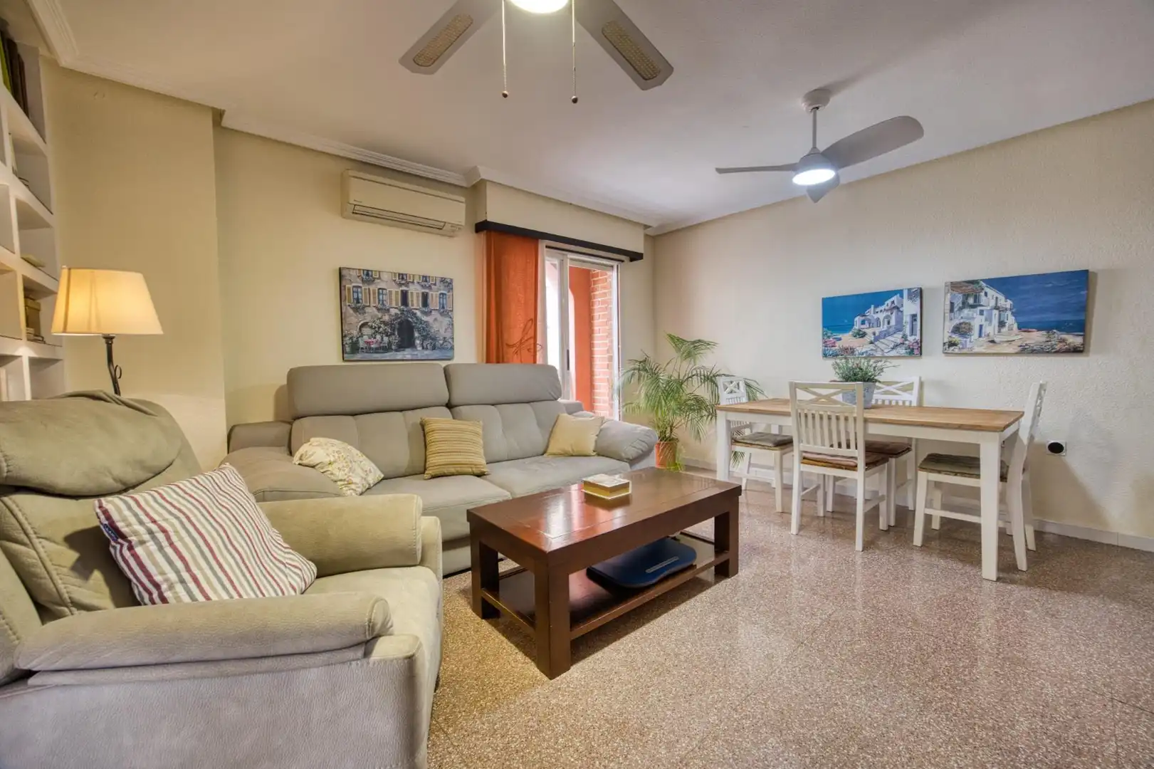 Sala d'estar de Àtic en venda en Alicante / Alacant amb Aire condicionat, Calefacció i Terrassa