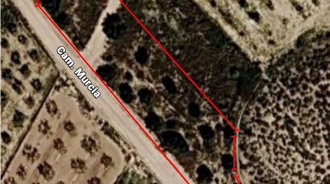 Solar urbano de 503 m2 con 2.510 m2 de olivar en Tobarra