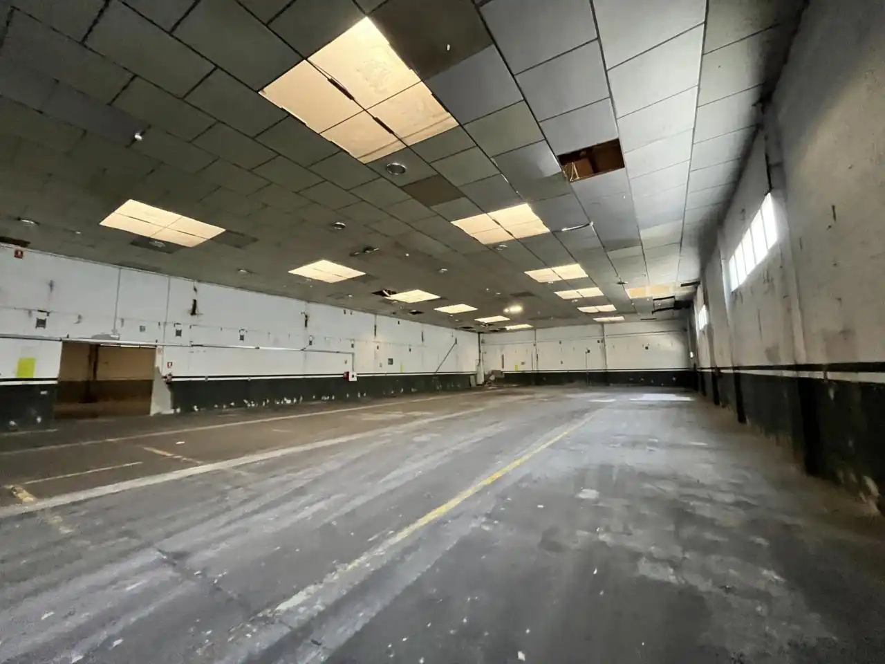 Industrial buildings for rent in Polinyà  with Heating and Alarm