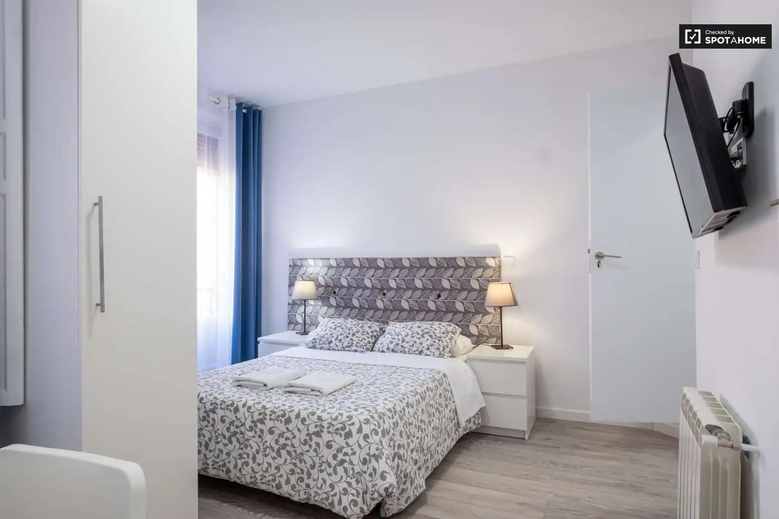 Room in Universidad - Malasaña