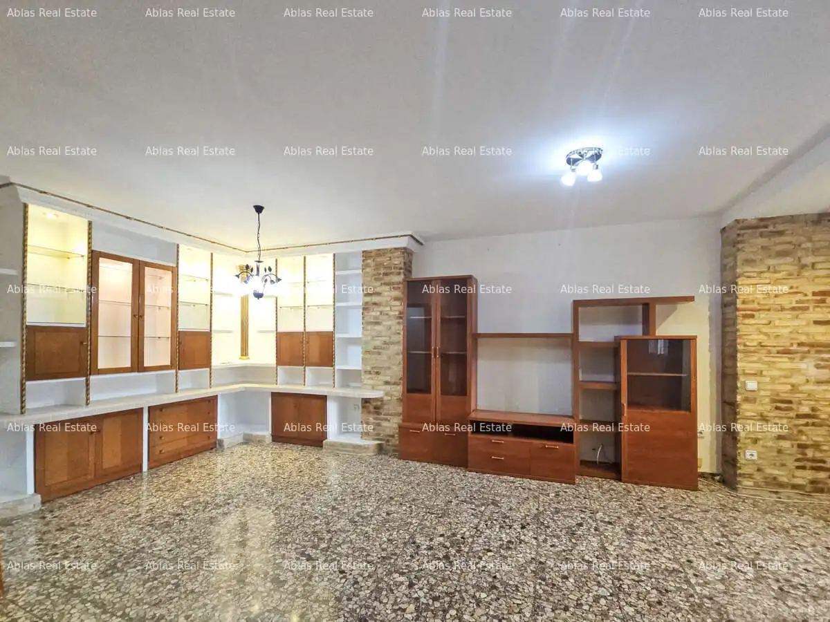 Piso con terraza en venta en Centro Ciudad, imagen 2
