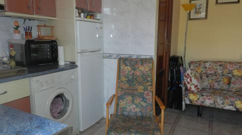 Foto 2 de Casa adosada en venda a Guarromán, Jaén