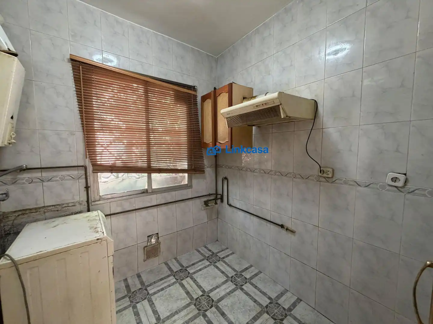 Kitchen of Flat for sale in Madrid