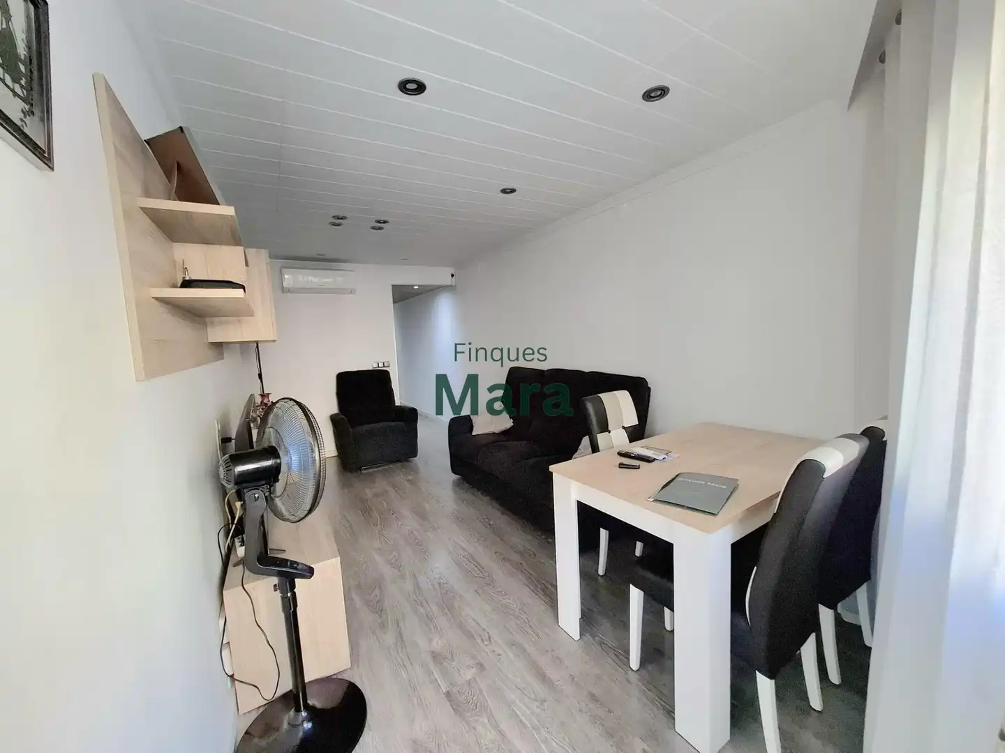 Flat for sale in Sant Boi de Llobregat  with Air Conditioner, Heating and Parquet flooring