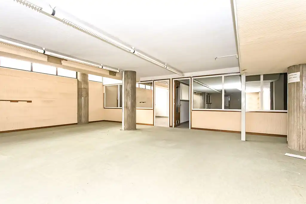 Gewerbefläche zum Verkauf in Av, Francesc Macià, imagen 20