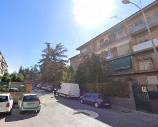 Exterior view of Flat for sale in  Granada Capital