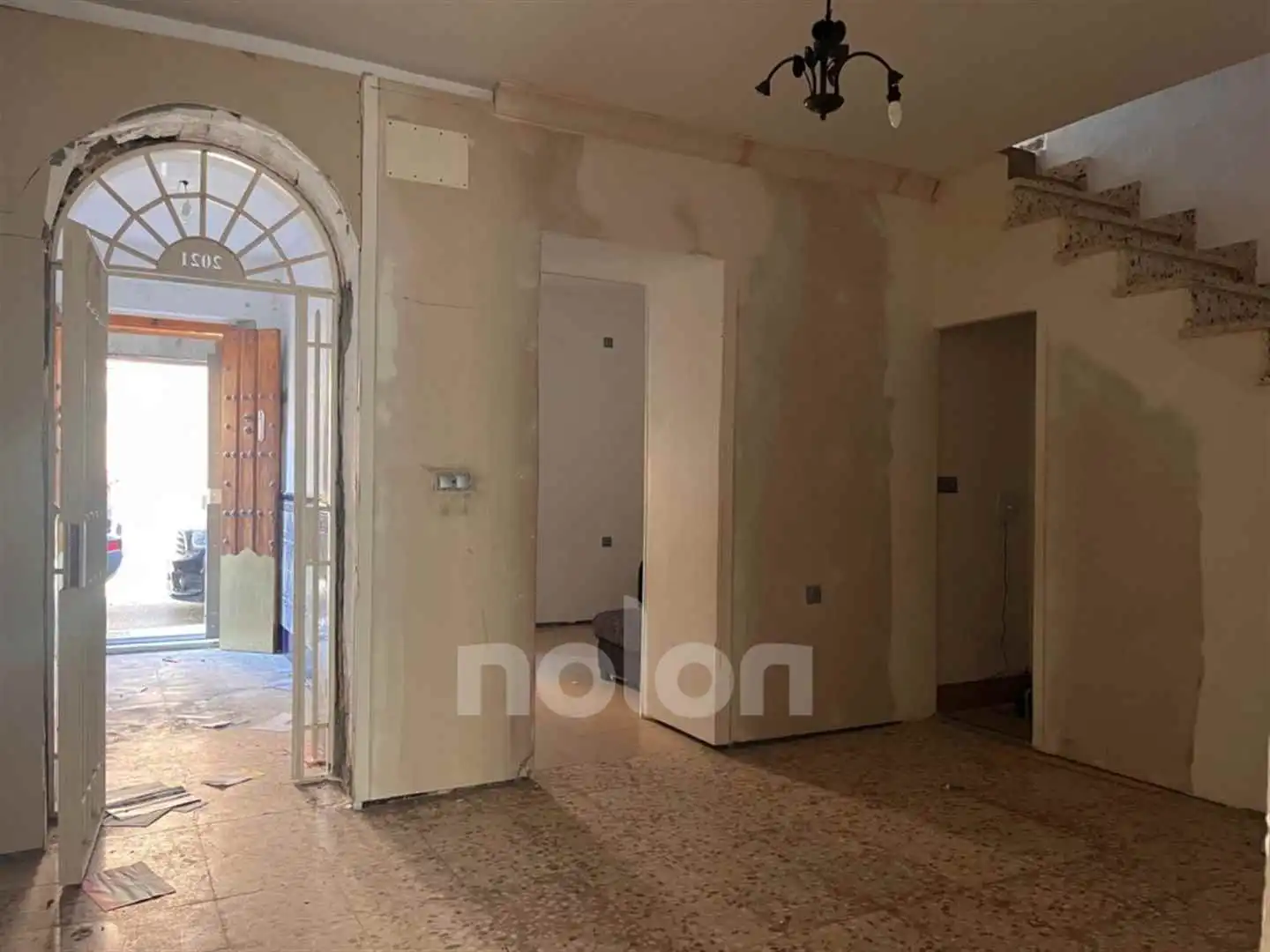 Casa adosada en venda en La Puebla de Cazalla amb Jardí privat i Piscina