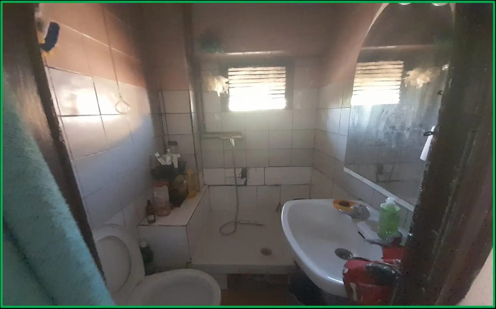 Badezimmer von Wohnung zum Verkauf in Ripollet