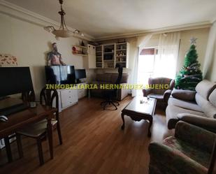 Sala d'estar de Pis en venda en Salamanca Capital amb Calefacció