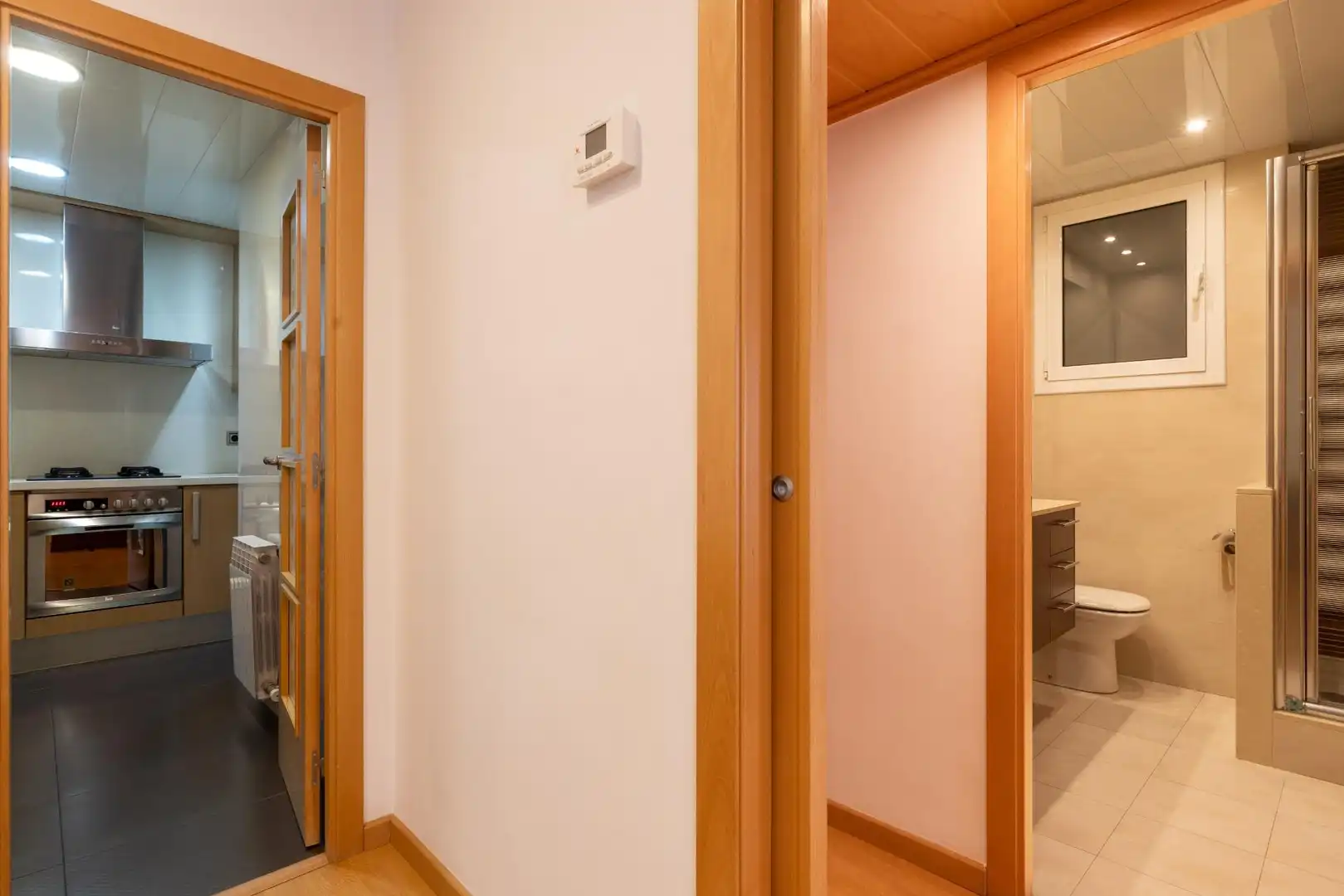 Flat for sale in Barcelona  with Air Conditioner, Heating and Parquet flooring