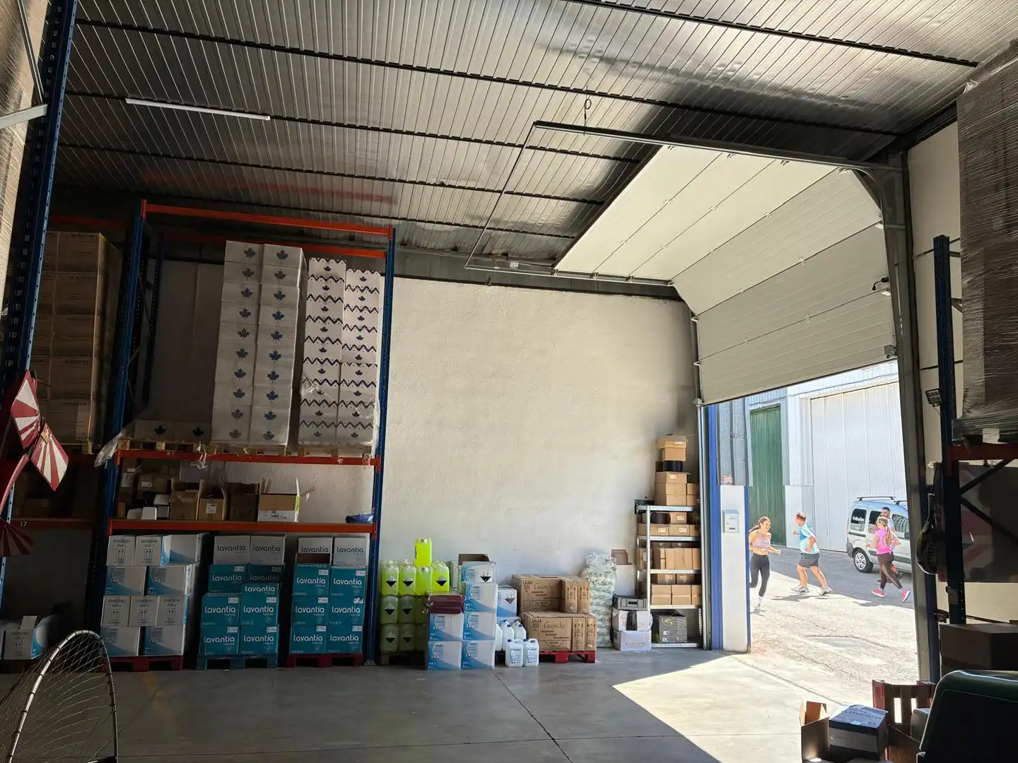 Industrial building for sale in Calle Iznatoraf, imagen 5