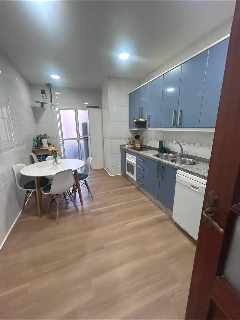 Kitchen of Flat for sale in Málaga