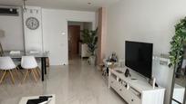 Living room of Apartment for sale in Rosselló  with Air Conditioner