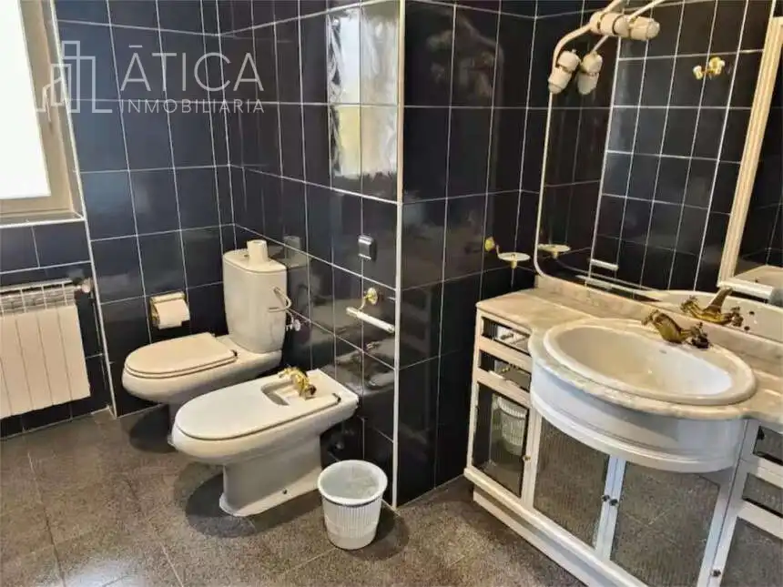 Baño de Casa o chalet en venta en Doñinos de Salamanca