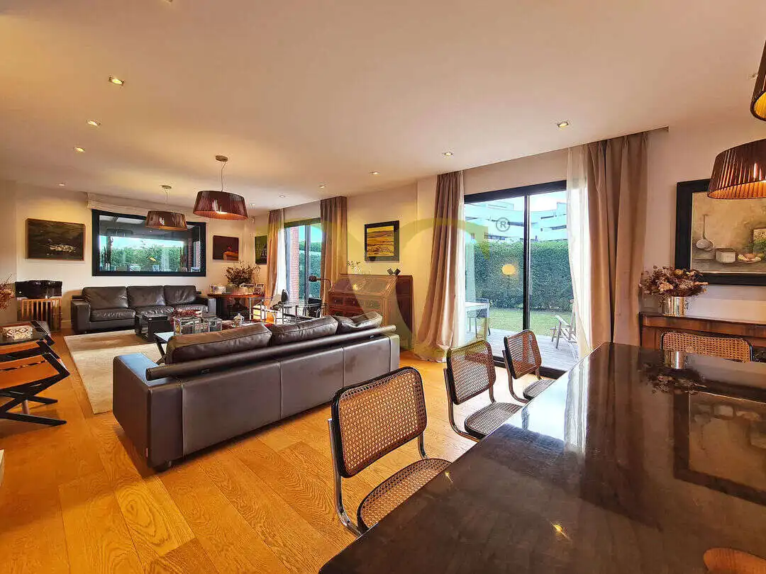Sala de estar de Casa o chalet en venta en Siero con Calefacción, Jardín privado y Trastero