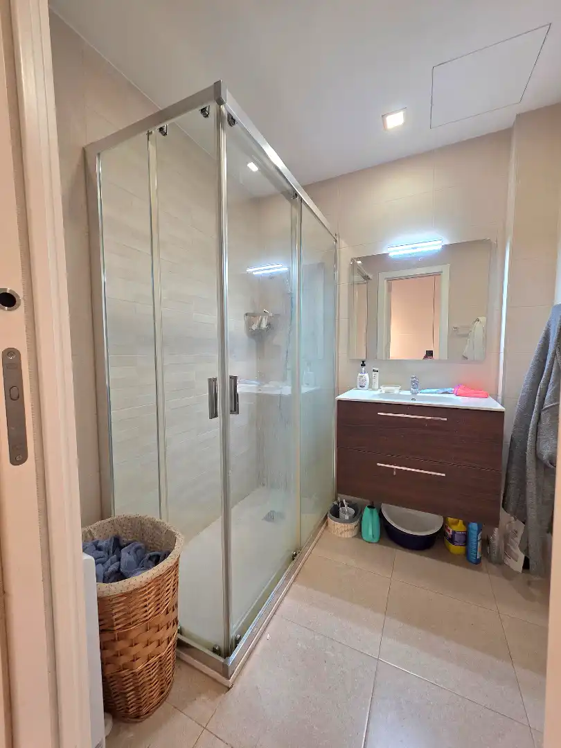 Baño de Piso en venta en Madrid con Aire acondicionado, Calefacción y Parquet