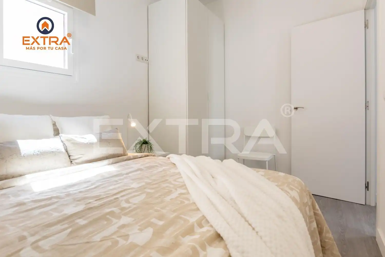 Bedroom of Flat for sale in  Madrid Capital  with Air Conditioner and Furnished