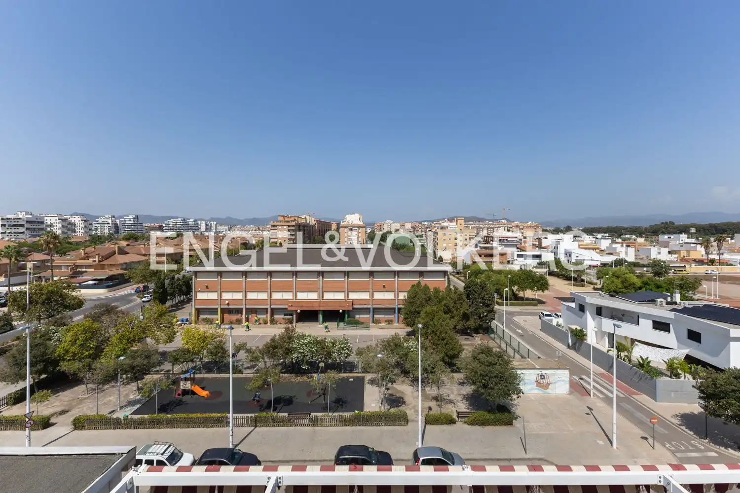 Exterior view of Attic for rent in Sagunto / Sagunt  with Air Conditioner, Heating and Terrace