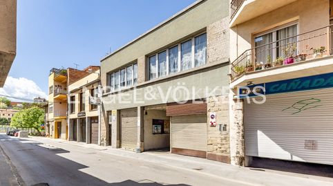 Gran local con posibilidad de cambio de uso en el centro de Torelló
