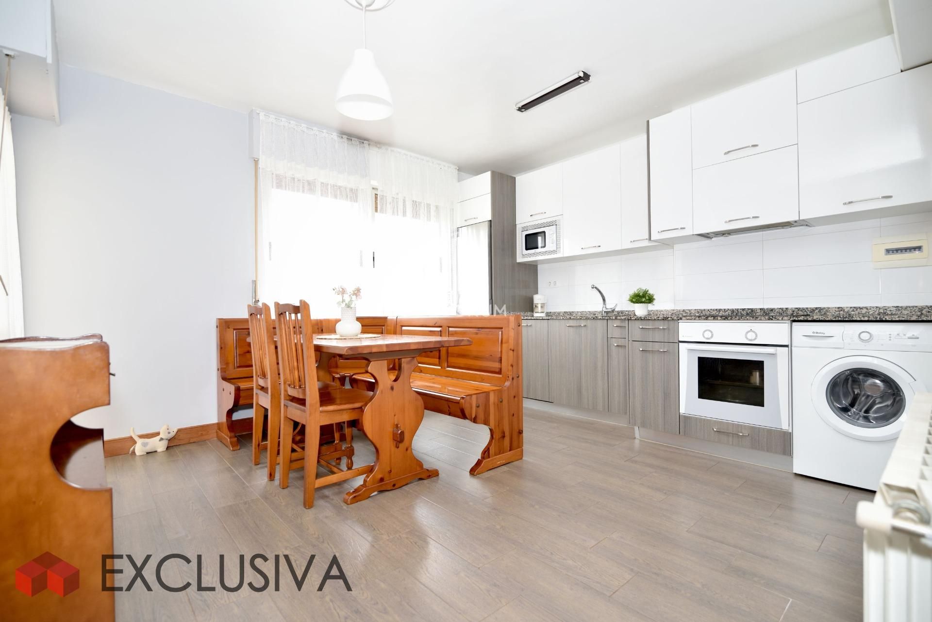 Kitchen of Flat for sale in Galdakao  with Heating and Balcony