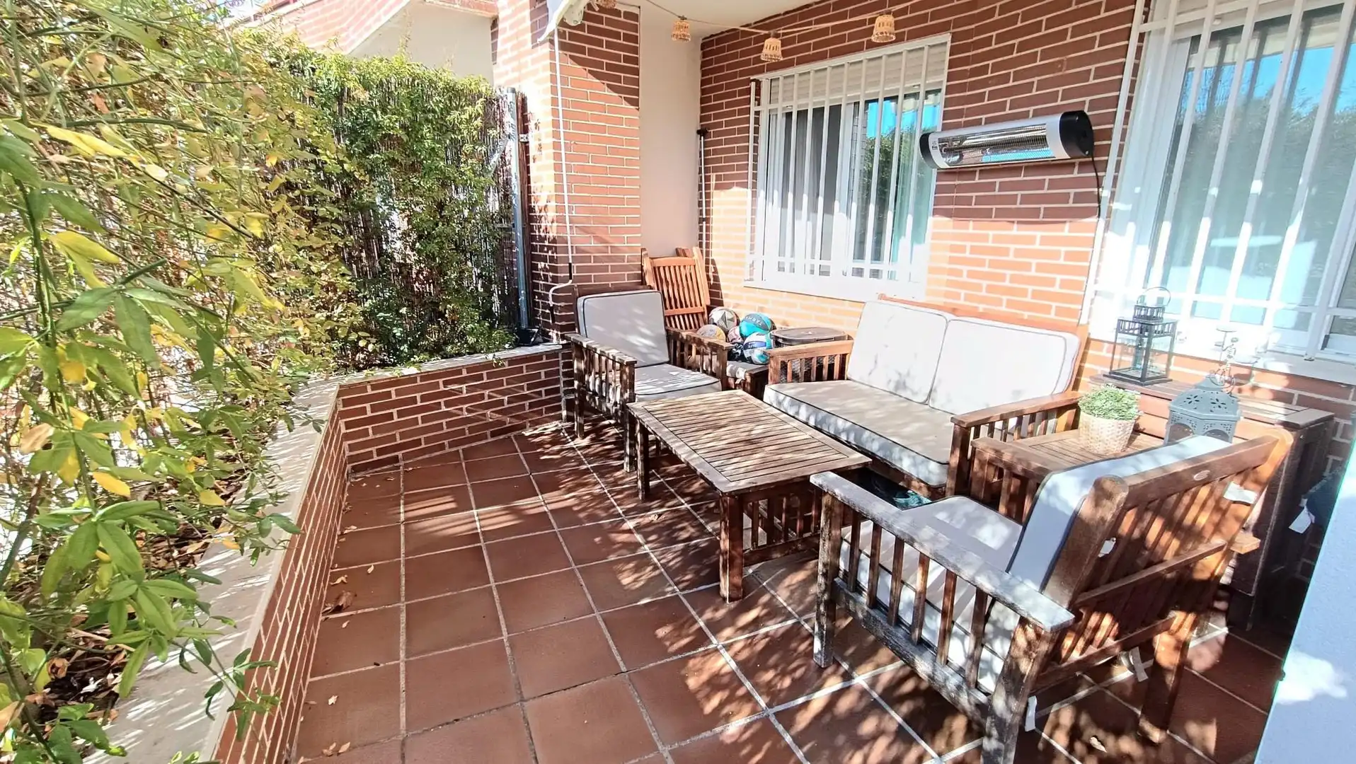 Terrassa de Pis en venda en Las Rozas de Madrid amb Calefacció, Terrassa i Piscina comunitària