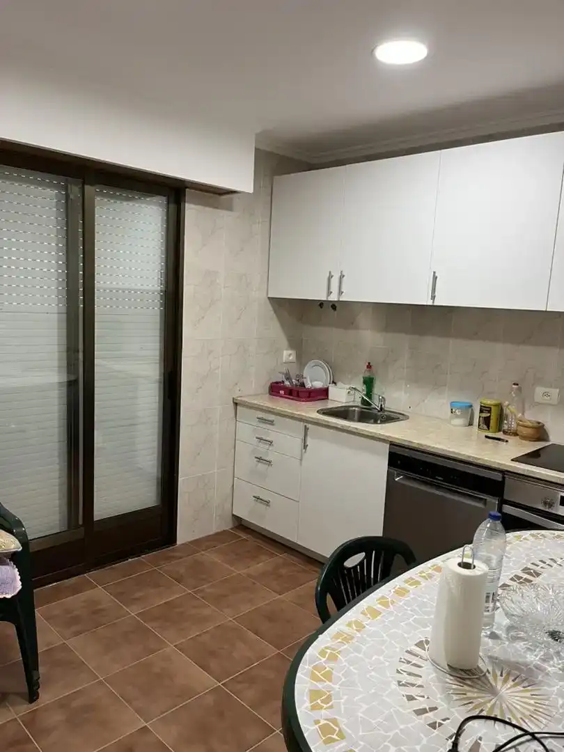 Cocina de Casa o chalet en venta en Ourense Capital  con Trastero, Amueblado y Lavadora