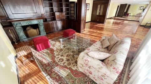 Photo 3 of Flat for sale in Avilés - Calle Quirinal, Centro, Asturias