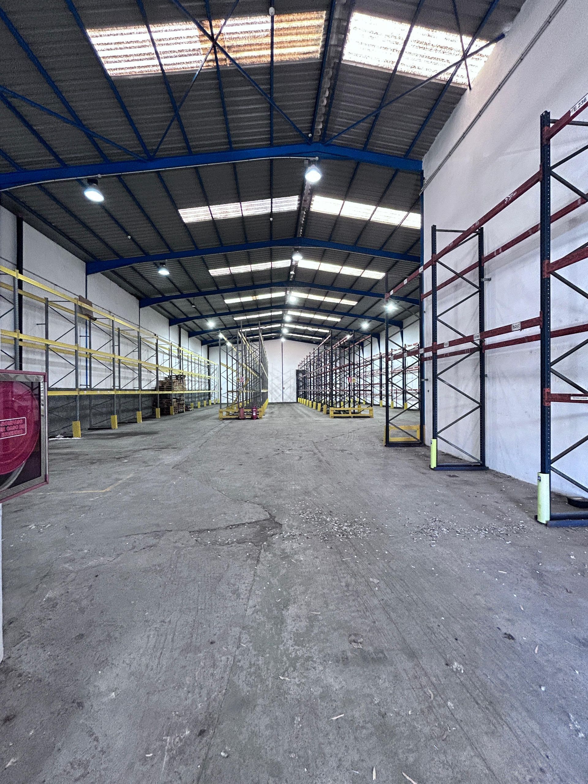 Nave industrial de alquiler en  Santa Cruz de Tenerife Capital