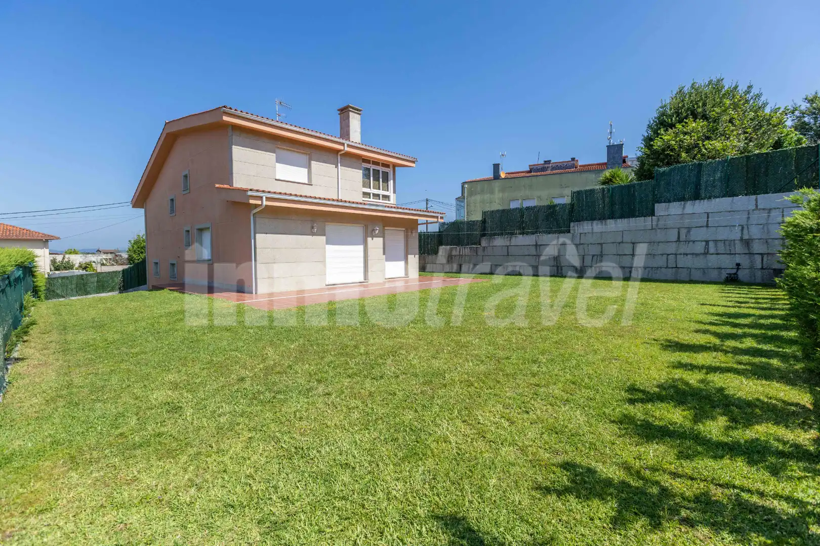 Außenansicht von Haus oder Chalet zum Verkauf in Sanxenxo mit Heizung, Privatgarten und Parkett