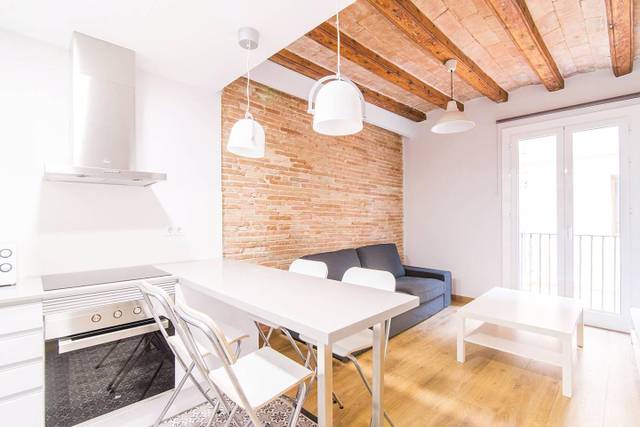 Piso en Alquiler en Carrer dels Salvador en El Raval