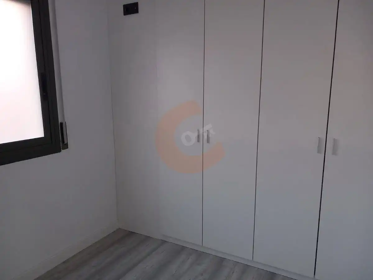 Bedroom of Flat for sale in El Vendrell  with Air Conditioner, Heating and Parquet flooring
