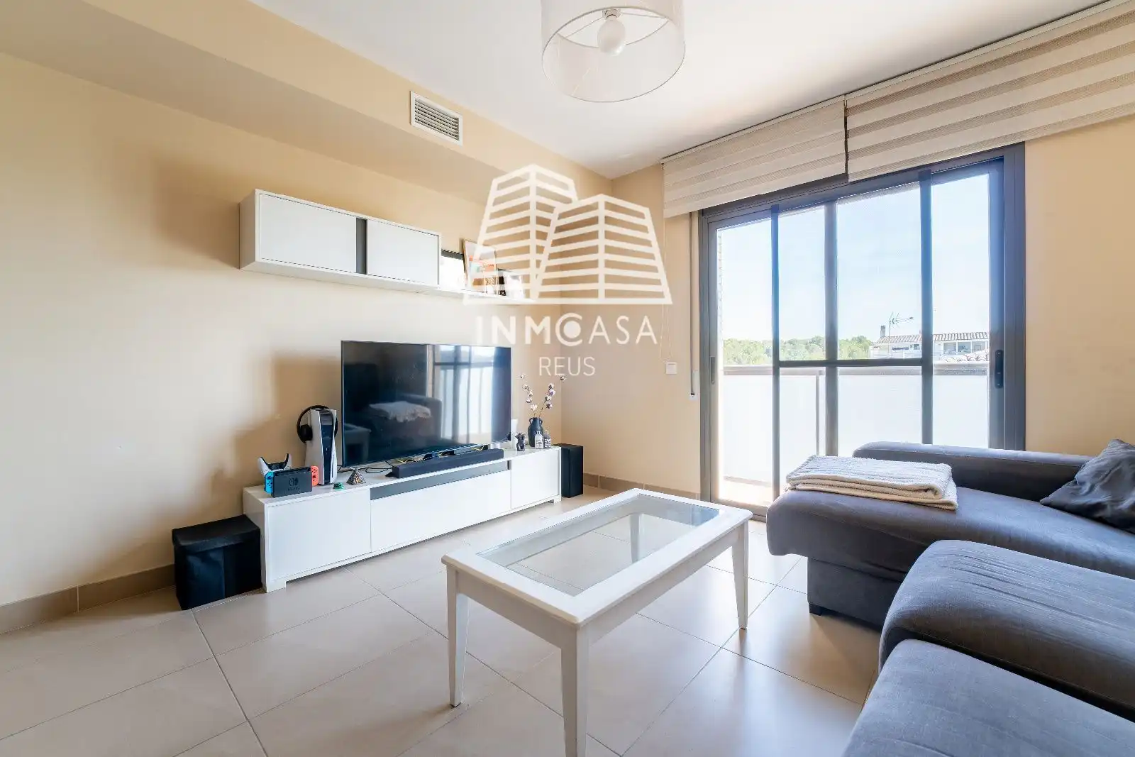 Living room of Flat for sale in Els Pallaresos  with Air Conditioner and Heating