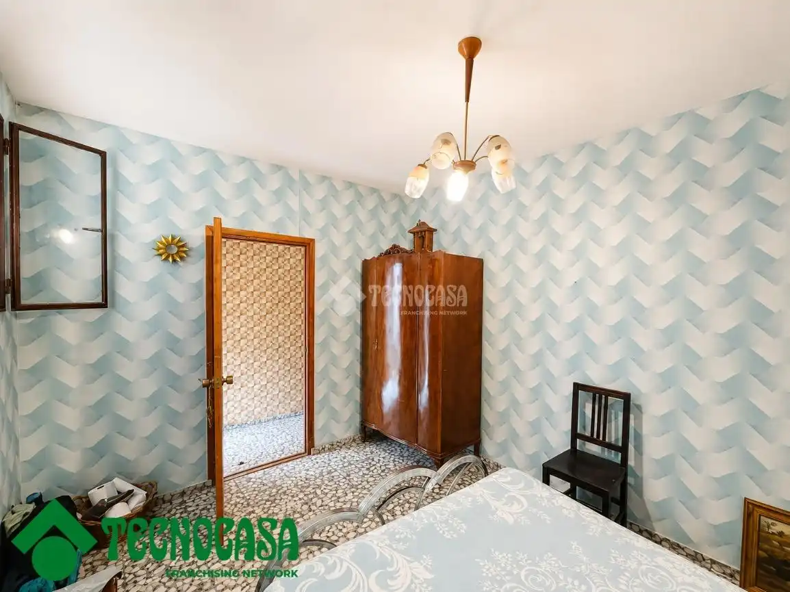 Habitación de Casa adosada en venta en Los Navalucillos con Jardín privado
