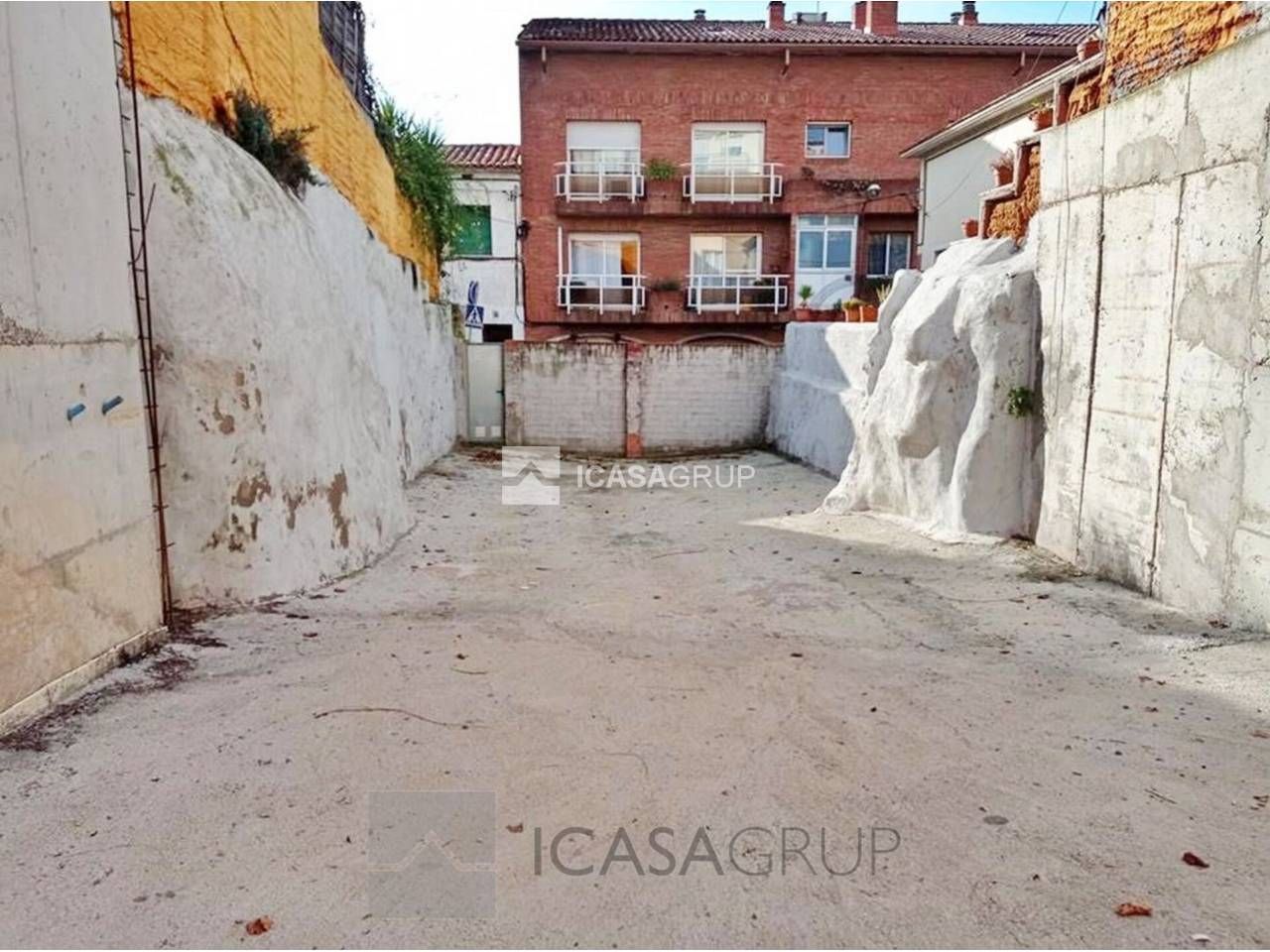 Exterior view of Industrial land for sale in Rubí