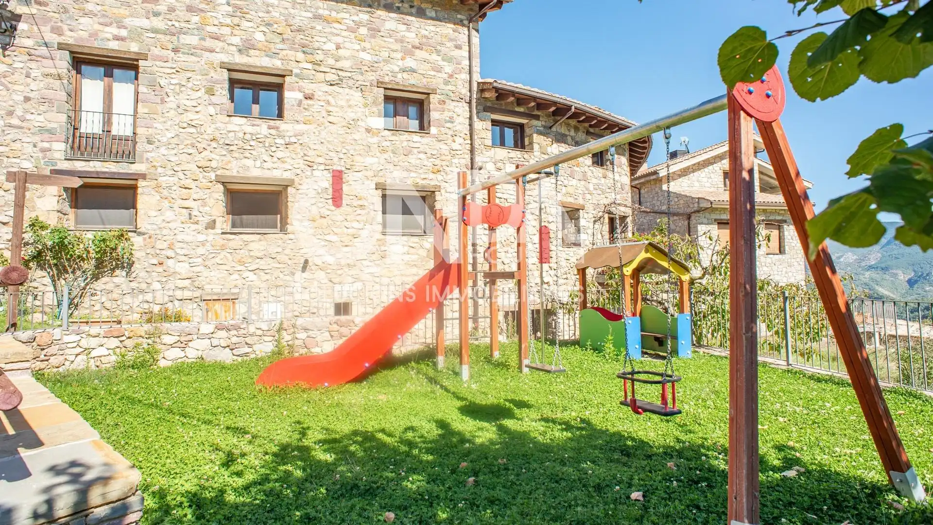 Houses for sale in Calle UNICA PALLEROL, 1, Sopeira