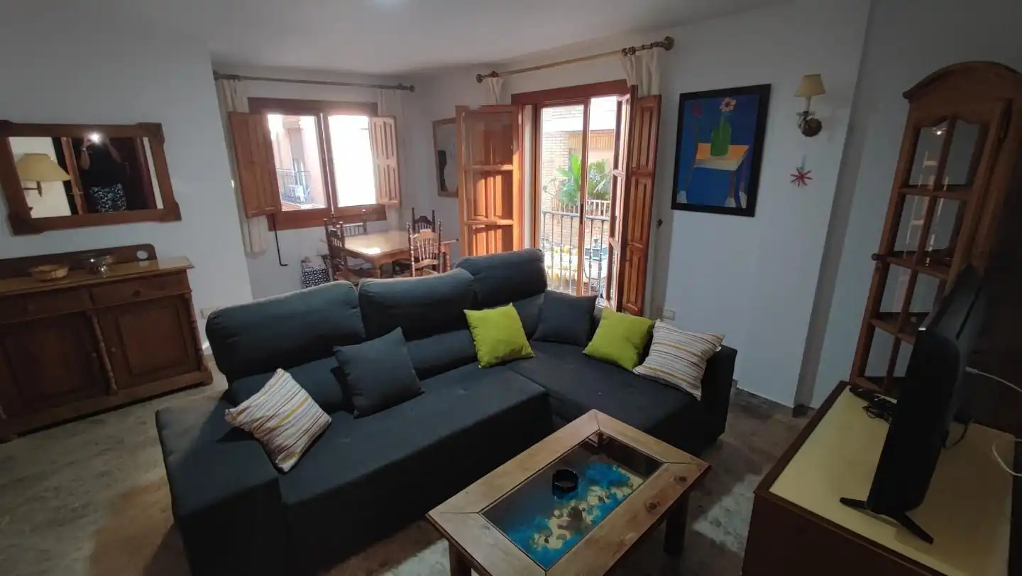 Appartamento con terrazza in affitto a Calle ALMIRECEROS, imagen 4
